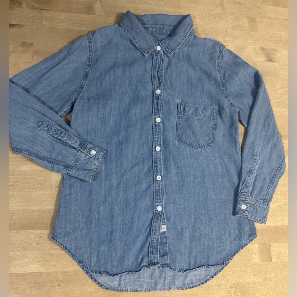 Rails women’s Ingrid Light Blue Denim chambray Shirt - Picture 3 of 11